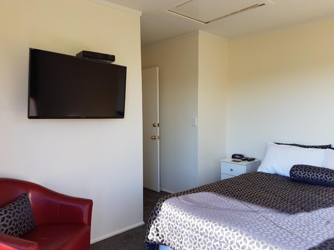 Annandale Accommodation Taupomeer Buitenkant foto